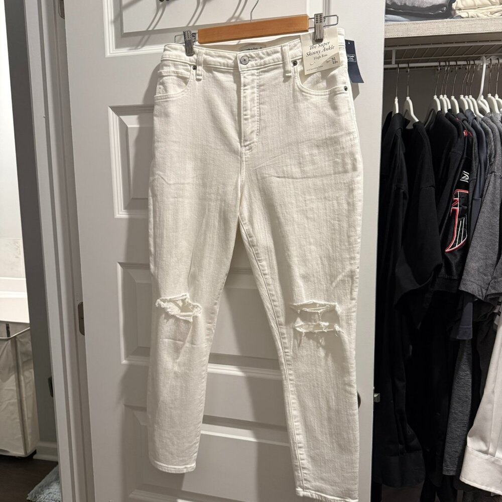 Abercrombie | The Super Skinny Ankle High Rise Jeans | White | Size 31/12 R